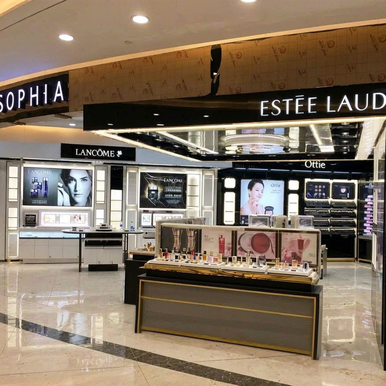 Cosmetics Counter Manufacturing & Fit-Out | Multi-Brand Beauty Store Case Study - Custom Store Display Solutions